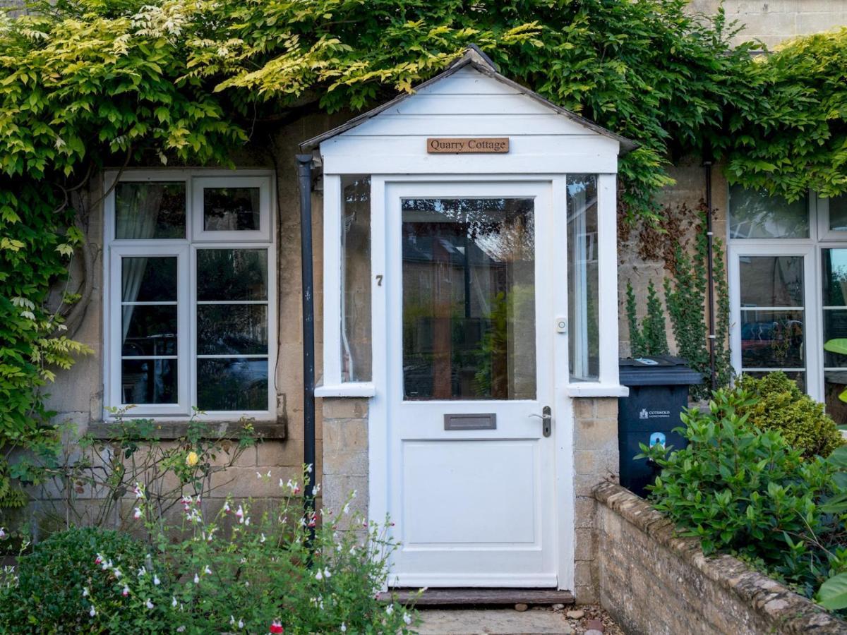 Quarry Cottage Courtyard Garden Pass The Keys Cirencester Exterior foto
